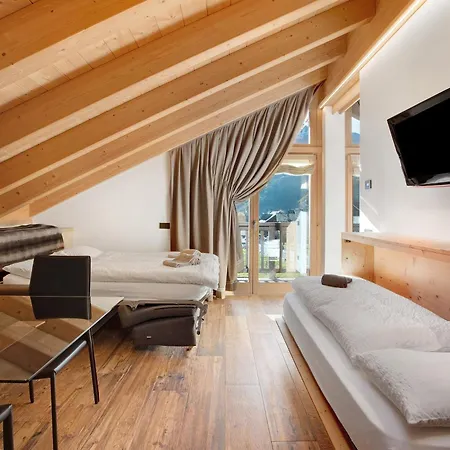 Olympic 12 13 Apartament *