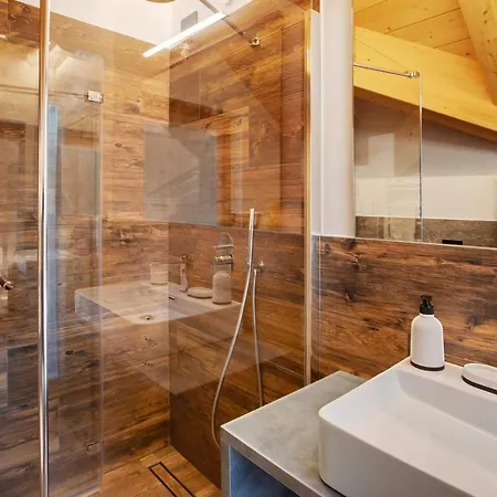 Emilia E Daniele 12 13 Apartman