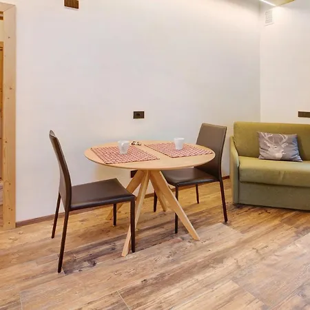 Emilia E Daniele 12 13 Apartman